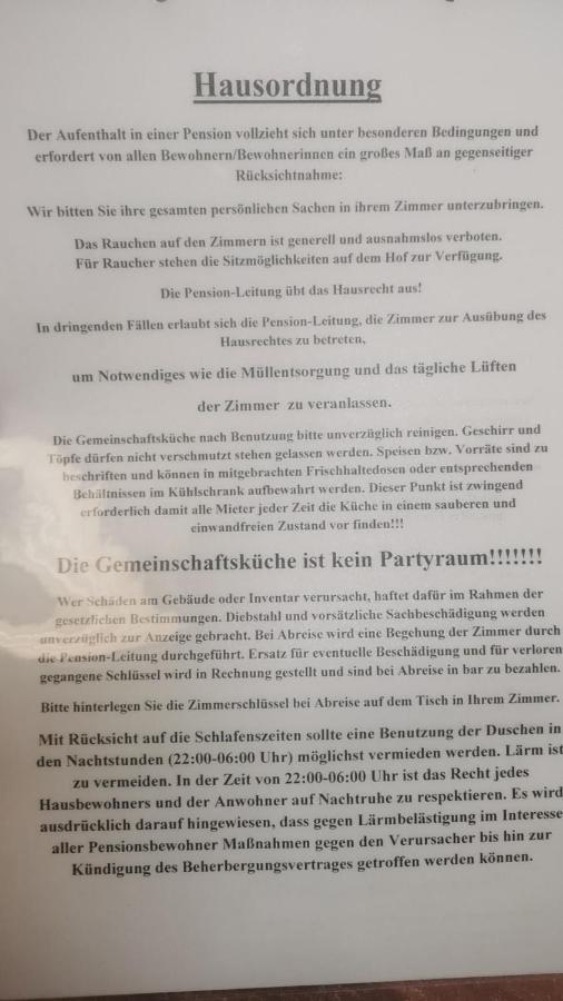 Zimmervermietung Schoenfliesser Stuben Auch Fuer Monteure Eisenhüttenstadt Esterno foto