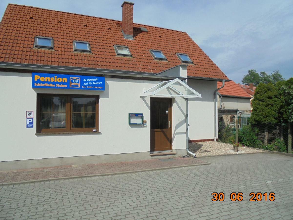 Zimmervermietung Schoenfliesser Stuben Auch Fuer Monteure Eisenhüttenstadt Esterno foto