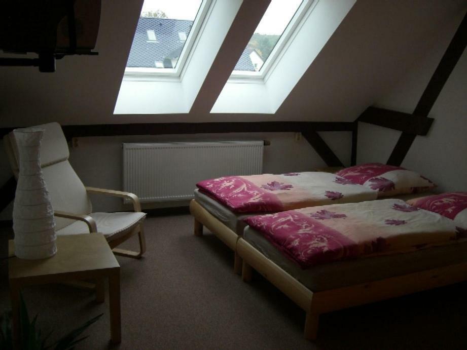 Zimmervermietung Schoenfliesser Stuben Auch Fuer Monteure Eisenhüttenstadt Esterno foto